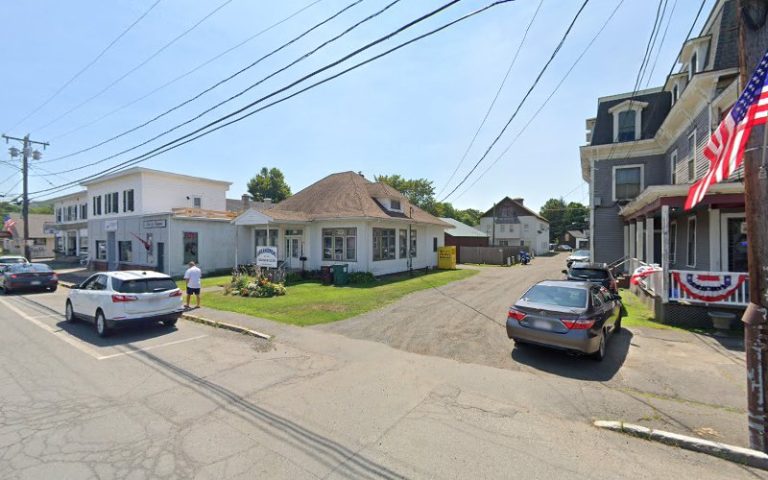 42292 f5c30cf838ae 768x480