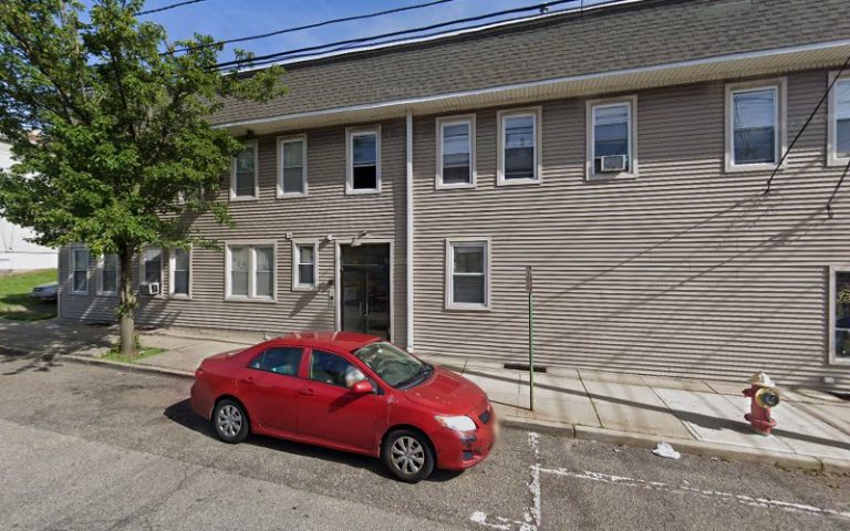 44046 0823f3694246 768x480